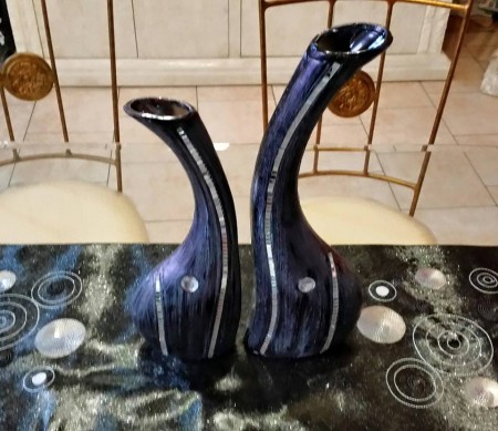 lot de 2 vases noir bleuté 20 euro (rupture de stock)